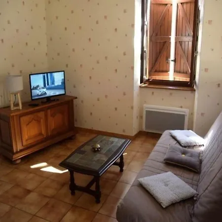 House Tour-de-faure - 2 Pers, 70 M2, 2/1 4 Semesterbostad *